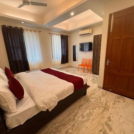 Hl Grand Hotel 勒克瑙 外观 照片